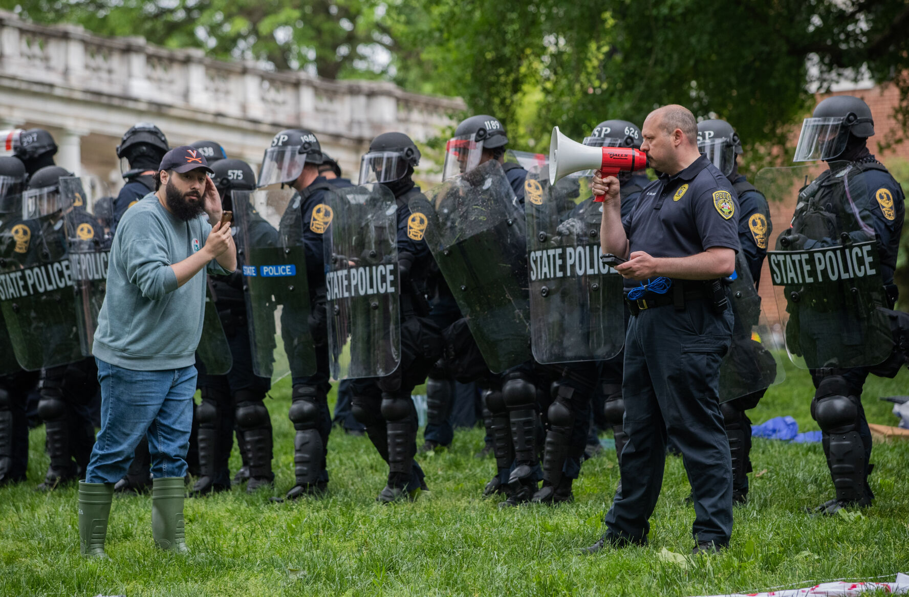 ProtestsAndPoliceUVa'24-13.jpg